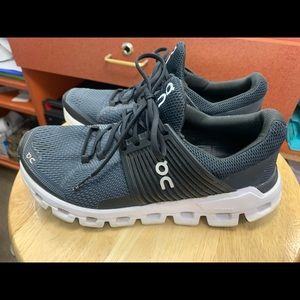 Women’s cloudswift black rock